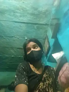 priyasharma899 online show from February 14, 2026, 4:40 pm