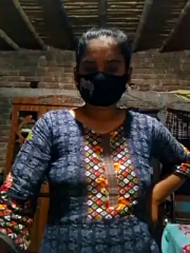 Hot Sweeti online show from March 8, 2026, 3:04 pm