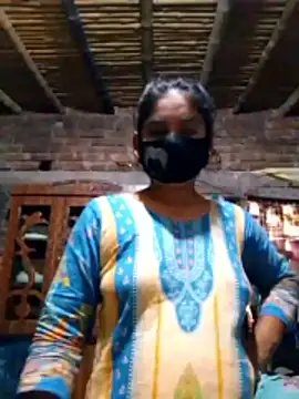 Hot Sweeti online show from March 11, 2026, 5:12 am