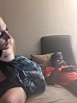 LadySn0w26 online show from April 9, 2026, 1:51 am