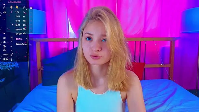 BarbaraGreen online show from March 30, 2026, 6:26 am