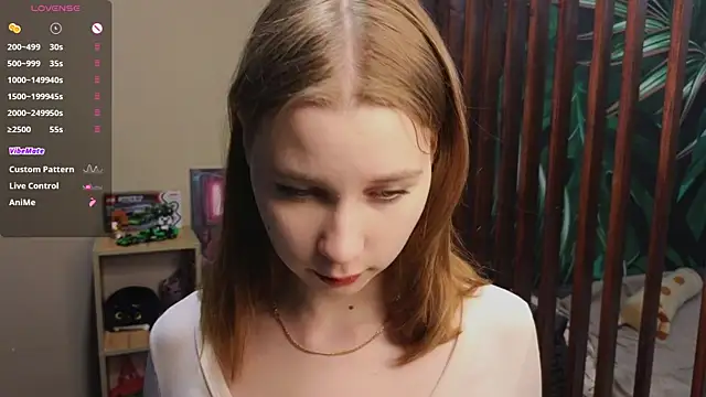 vickky shy online show from April 10, 2026, 6:37 pm