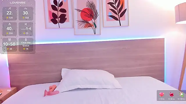 Snapshot of _Caamilaa_ chatting on February 23, 2026, 5:57 pm Caamilaa online show from February 23, 2026, 5:57 pm