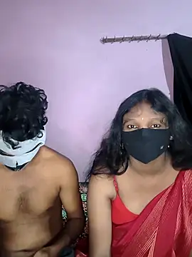 hotcopuleandsweet online show from April 21, 2026, 5:25 am