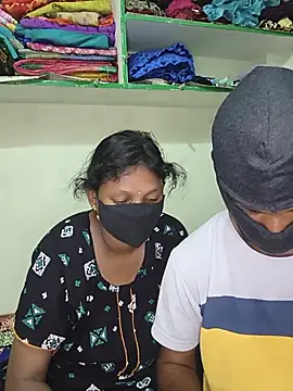 hotcopuleandsweet online show from July 26, 2026, 9:43 pm