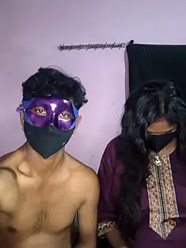 hotcopuleandsweet online show from April 3, 2026, 4:02 pm