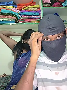 hotcopuleandsweet online show from July 24, 2026, 4:19 am