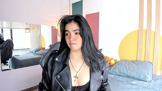 VanessaDoofenshmirtz online show from February 6, 2026, 12:56 pm