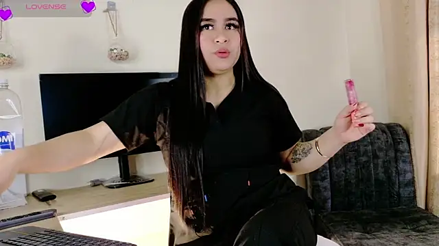 Valen Sm online show from April 16, 2026, 7:36 pm