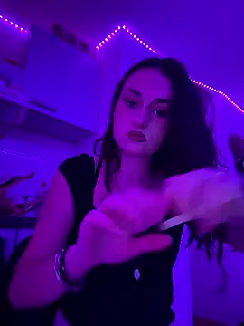 Snapshot of claraaaa06 chatting on January 17, 2026, 8:01 pm claraaaa06 online show from January 17, 2026, 8:01 pm