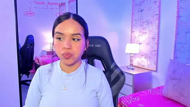 Snapshot of rubby_grundy chatting on February 23, 2026, 7:58 pm rubby grundy online show from February 23, 2026, 7:58 pm