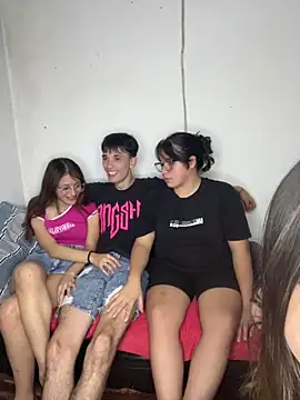 Snapshot of sofiagonet chatting on February 28, 2026, 4:12 am sofiagonet online show from February 28, 2026, 4:12 am