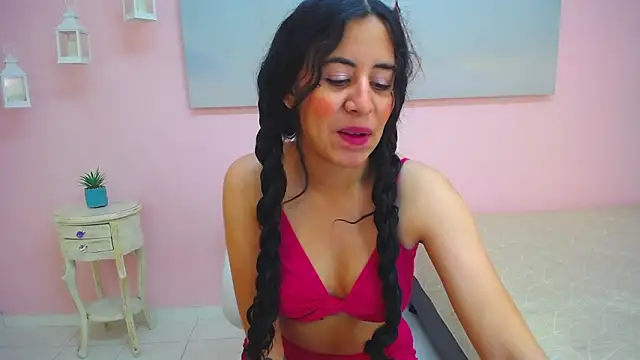 Snapshot of scarlett_clyde chatting on February 14, 2026, 12:27 pm scarlett clyde online show from February 14, 2026, 12:27 pm