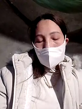 Gummiesu online show from January 15, 2026, 6:39 am