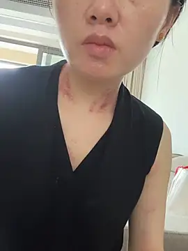 Snapshot of Cheating-wife chatting on July 9, 2026, 6:14 am Cheating-wife online show from July 9, 2026, 6:14 am