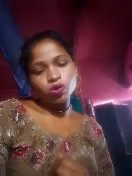 Snapshot of Jyoti_rathor chatting on July 10, 2026, 2:22 am Jyoti rathor online show from July 10, 2026, 2:22 am