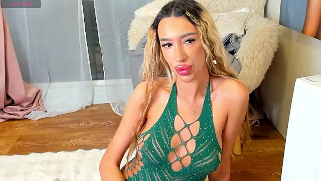 LunaVibes  online show from March 3, 2026, 6:09 am