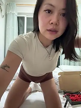 ruanruan05 online show from March 18, 2026, 2:30 pm