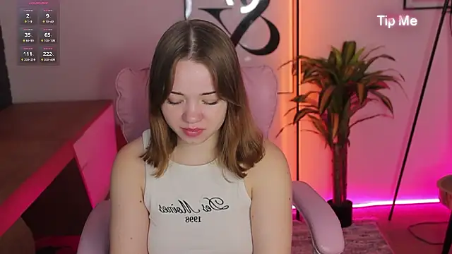 Kiss Moon online show from February 28, 2026, 1:00 pm