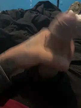 Snapshot of CcincoVilla chatting on February 19, 2026, 3:03 am CcincoVilla online show from February 19, 2026, 3:03 am