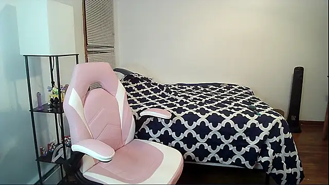 VanFairy526 online show from March 1, 2026, 10:59 am