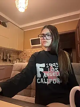 Snapshot of EmilyMonday chatting on February 24, 2026, 3:13 pm EmilyMonday online show from February 24, 2026, 3:13 pm