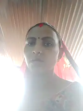 Juli rathore online show from June 28, 2026, 4:19 am