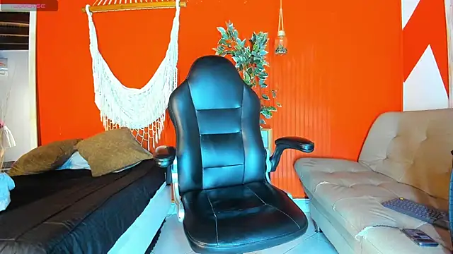 Snapshot of maria_Turner1 chatting on May 10, 2026, 10:30 am maria Turner1 online show from May 10, 2026, 10:30 am