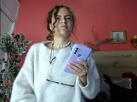 Snapshot of maria_Turner1 chatting on April 19, 2026, 8:59 am maria Turner1 online show from April 19, 2026, 8:59 am