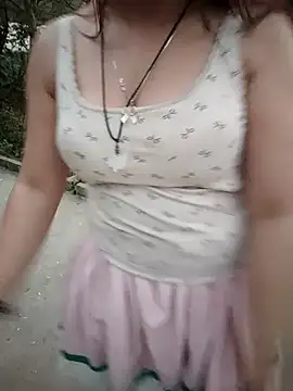 Snapshot of Shy-jane chatting on February 28, 2026, 11:21 am Shy-jane online show from February 28, 2026, 11:21 am