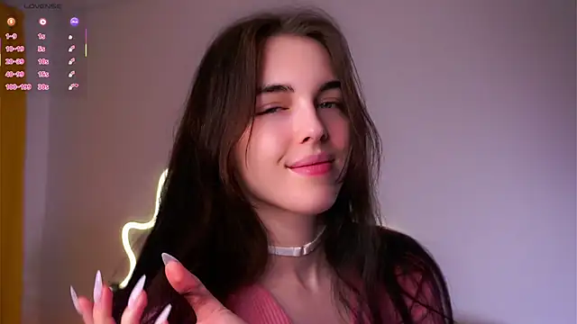 Snapshot of MirnaTellado chatting on February 8, 2026, 6:05 pm MirnaTellado online show from February 8, 2026, 6:05 pm