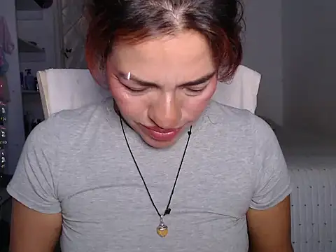 julieth spencer1 online show from February 20, 2026, 2:19 pm