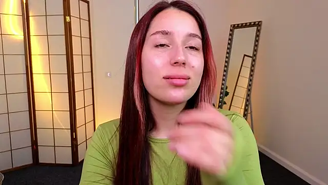 AnikaHarryson online show from May 31, 2026, 7:36 am