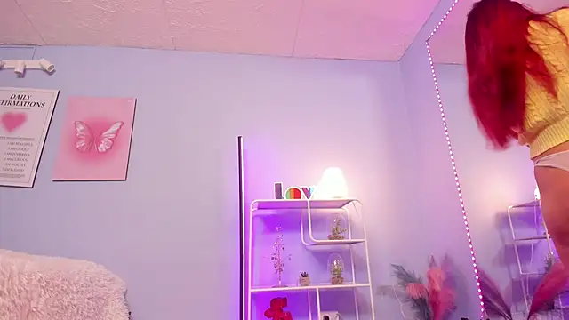 Snapshot of Rosy_Sweet chatting on February 10, 2026, 11:42 am Rosy Sweet online show from February 10, 2026, 11:42 am