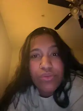 Snapshot of YummyMisconduct628 chatting on January 19, 2026, 3:43 am YummyMisconduct628 online show from January 19, 2026, 3:43 am