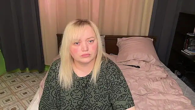 LisaWiliams online show from March 18, 2026, 10:29 am