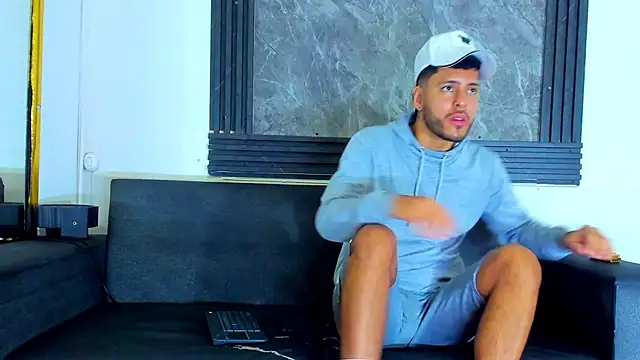 Angel Villareal online show from February 10, 2026, 4:33 am