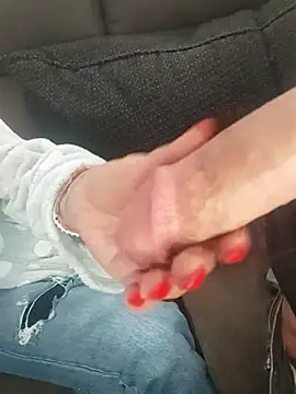 Pinkladyvip online show from February 28, 2026, 9:42 am