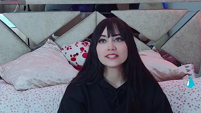 Snapshot of Sabrinaaa__ chatting on July 16, 2026, 3:20 pm Sabrinaaa online show from July 16, 2026, 3:20 pm