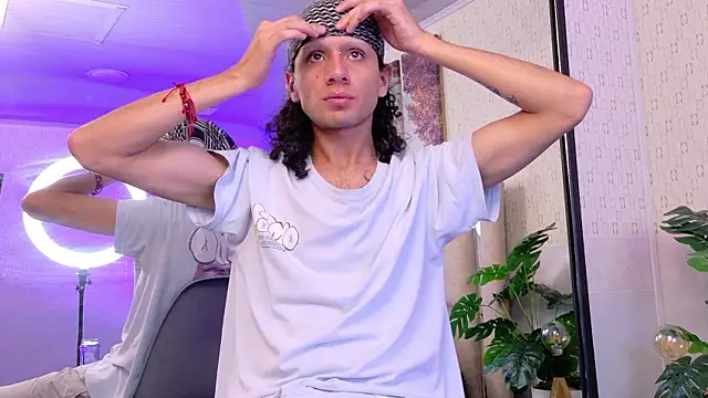 4L3JX online show from February 2, 2026, 12:26 pm