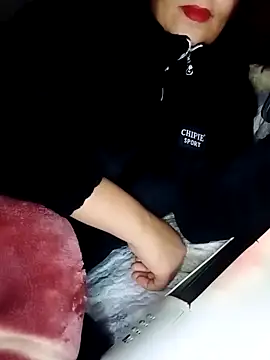 Naughty-Yousra online show from February 22, 2026, 8:49 am