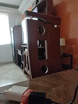 Juanstevan2724 online show from February 25, 2026, 9:58 pm