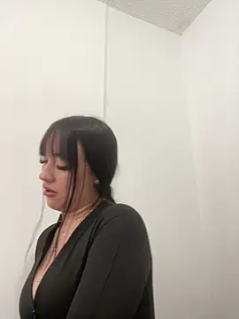 Melody rousse   online show from February 10, 2026, 8:19 pm