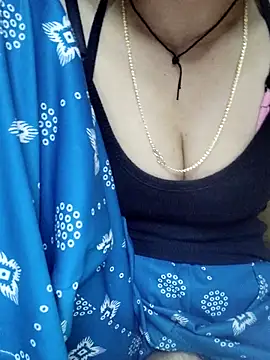 annugirl online show from March 5, 2026, 8:00 am