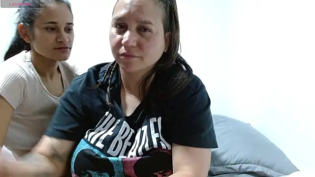 ketty Riley online show from February 2, 2026, 6:34 am