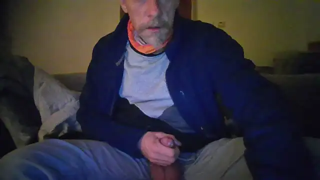 chiichii23 online show from November 5, 2025, 6:55 pm