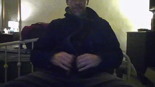 chiichii23 online show from October 24, 2025, 8:30 pm