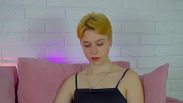 Snapshot of AgataGate chatting on February 21, 2026, 4:36 am AgataGate online show from February 21, 2026, 4:36 am