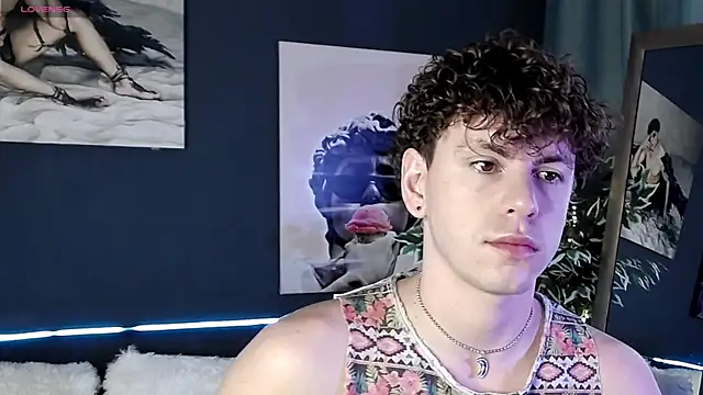 Snapshot of TylerGibson chatting on June 30, 2026, 3:28 am TylerGibson online show from June 30, 2026, 3:28 am
