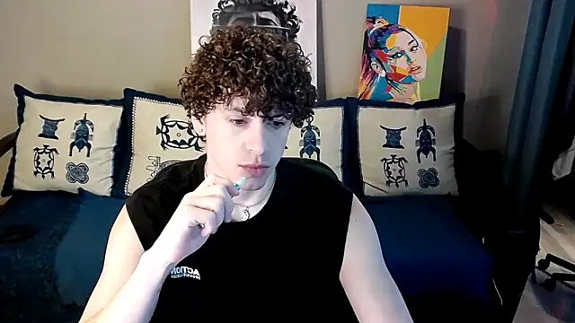 TylerGibson online show from April 8, 2026, 4:36 am